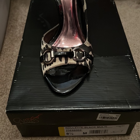 Women Roulette-Black Multi Carlos Santana Heels - Picture 4 of 4